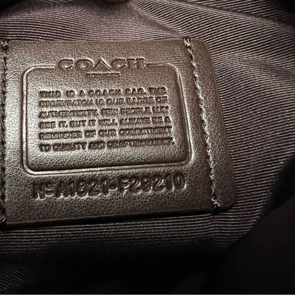 CoachCross Body Bag)F29210 Light Khaki X Chalk Signature Shoulder.NWOT - Picture 12 of 12